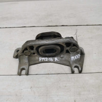 Кронштейн МКПП Renault Megane II Кронштейн МКПП Renault Megane II