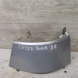 Накладка задняя правая под фонарь Toyota Avensis t220