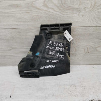 Кронштейн правый крепление заднего бампера Mercedes Vito W638 Кронштейн правый крепление заднего бампера Mercedes Vito W638