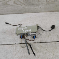 Усилитель антенны BMW E39 Усилитель антенны BMW E39