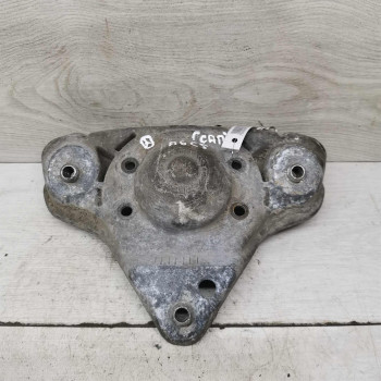 Чашка опорная переднего амортизатора Audi A6 C5