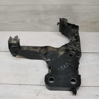 Панель передняя телевизор левая часть Renault Megane II Панель передняя телевизор левая часть Renault Megane II