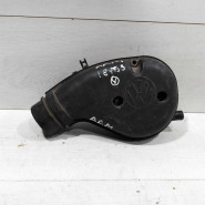 Патрубок воздуховод Volkswagen Passat B3 