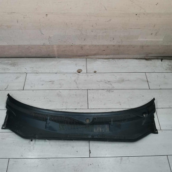 Декоративная накладка жабо дождевик водоотводящий щиток Fiat Albea I