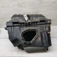 Корпус воздушного фильтра Volkswagen Sharan рестайлинг Корпус воздушного фильтра Volkswagen Sharan рестайлинг