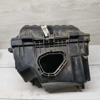 Корпус воздушного фильтра Volkswagen Sharan рестайлинг