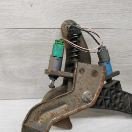 Педаль сцепления Renault Megane II рестайлинг