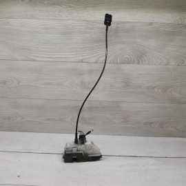 Замок двери передний правый Renault Megane II рестайлинг