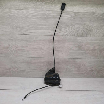 Замок двери задний правый Renault Megane II рестайлинг