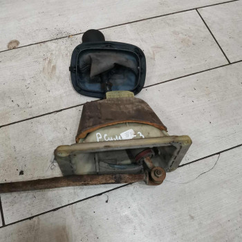 Кулиса МКПП Renault Symbol I люфт Кулиса МКПП Renault Symbol I люфт