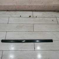 Молдинг двери передний левый Kia Carnival I рестайлинг Молдинг двери передний левый Kia Carnival I рестайлинг