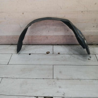 Защита подкрылок передний левый Audi 100 C4, Audi A6 C4 Защита подкрылок передний левый Audi 100 C4, Audi A6 C4