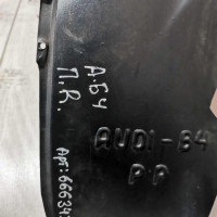 Защита подкрылок передний правый Audi 80 B4 Защита подкрылок передний правый Audi 80 B4