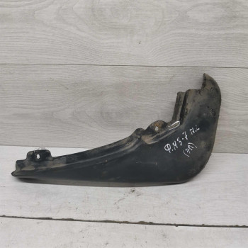 Брызговик передний левый Ford Mondeo 3, дефект  на фото