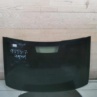 Стекло заднее Ford Mondeo 3 Стекло заднее Ford Mondeo 3