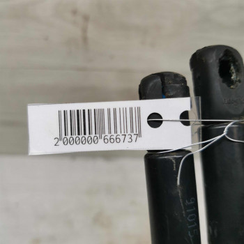 Амортизатор капота упор Kia Carnival I рестайлинг