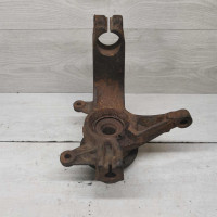 Кулак передний поворотный правый Renault scenic 2, Renault Megane II рестайлинг