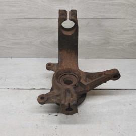 Кулак передний поворотный правый Renault scenic 2, Renault Megane II рестайлинг