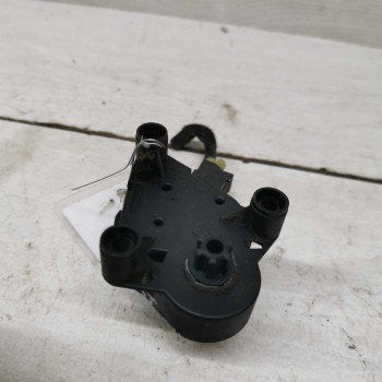 Моторчик заслонки печки сервопривод Volkswagen Sharan