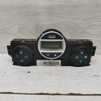 Блок управления печкой и климат контроль Renault Megane II