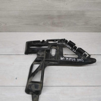 Кронштейн правый крепление заднего бампера Renault Megane II седан 