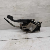 Рычаг стоячного тормоза ручника педаль Kia Carnival I рестайлинг