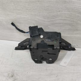 Замок крышки багажника Opel Zafira C