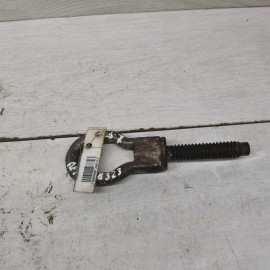 Крюк буксировочный Ford Mondeo 3