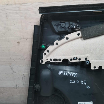 Обшивка двери задняя левая Opel Zafira C