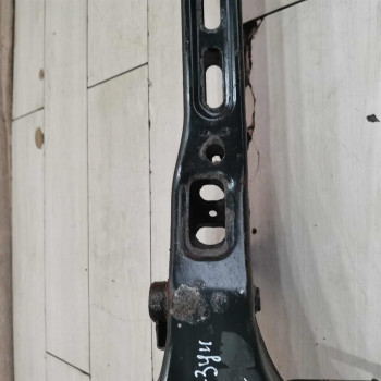 Балка задняя Kia Ceed I