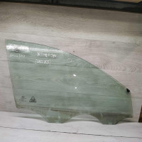 Стекло двери переднее правое Kia Ceed I