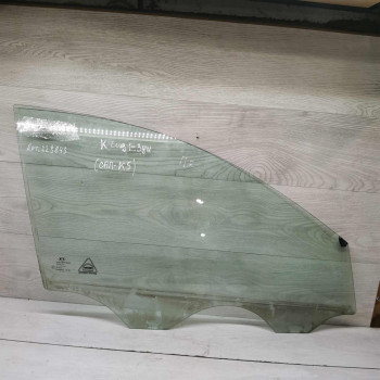 Стекло двери переднее правое Kia Ceed I