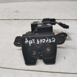 Замок крышки багажника Kia Ceed I