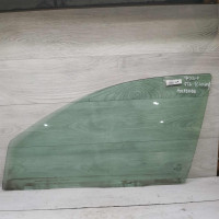 Стекло двери переднее левое Ford Mondeo 3 