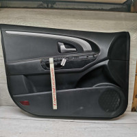 Обшивка двери передняя левая Kia Ceed I Обшивка двери передняя левая Kia Ceed I