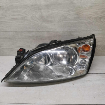 Фара передняя левая Ford Mondeo 3