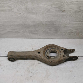 Рычаг подвески задний правый поперечный Hyundai Elantra HD, Kia Ceed I Рычаг подвески задний правый поперечный Hyundai Elantra HD, Kia Ceed I