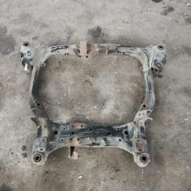 Балка передняя подрамник Hyundai Elantra HD, Kia Ceed I