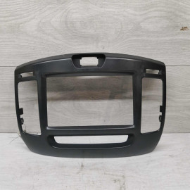 Рамка магнитолы Hyundai Elantra HD 