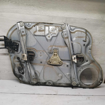 Стеклоподъёмник электрический передний правый Hyundai Elantra HD