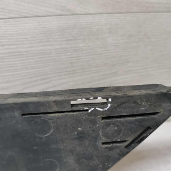 Решётка в передний бампер Kia Ceed I