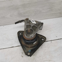 Опора двигателя правая подушка Kia Ceed I Опора двигателя правая подушка Kia Ceed I