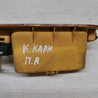 Кнопка стеклоподъёмника Kia Carnival I рестайлинг Кнопка стеклоподъёмника Kia Carnival I рестайлинг