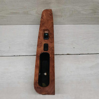 Кнопка стеклоподъёмника Kia Carnival I рестайлинг Кнопка стеклоподъёмника Kia Carnival I рестайлинг