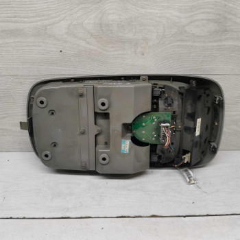 Очёчник, плафон салона Kia Carnival I рестайлинг