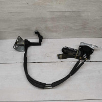 Моторчик стеклоподъёмника задний левый Kia Carnival I рестайлинг Моторчик стеклоподъёмника задний левый Kia Carnival I рестайлинг