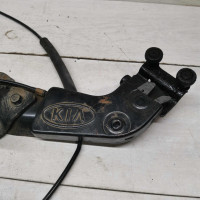 Петля задней откатной двери Kia Carnival I рестайлинг