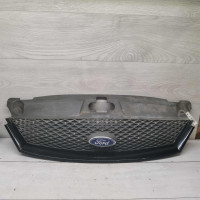 Решетка радиатора Ford Mondeo 3