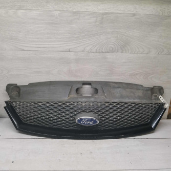 Решетка радиатора Ford Mondeo 3