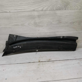 Декоративная накладка жабо дождевик водоотводящий щиток правый Kia Spectra II